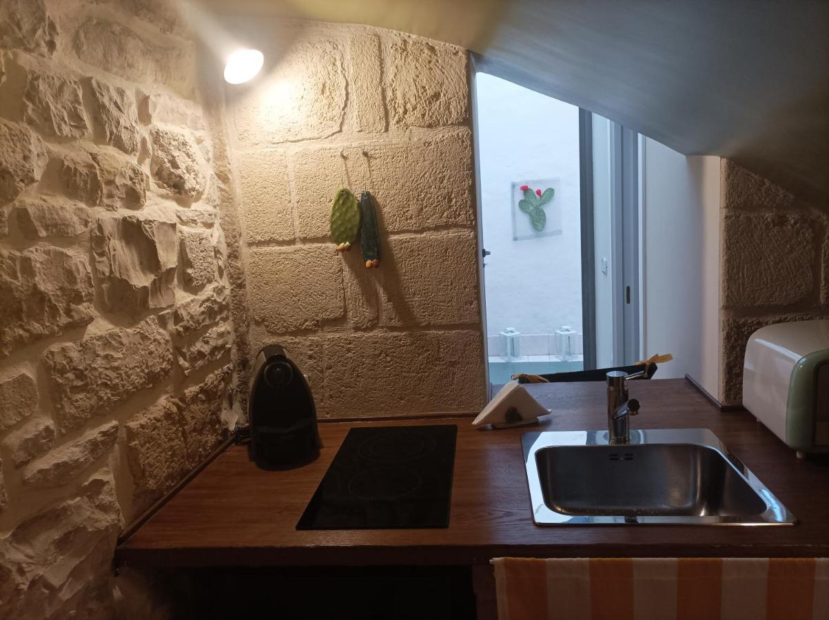 Casa Vacanze Disque Rouge Trani Extérieur photo